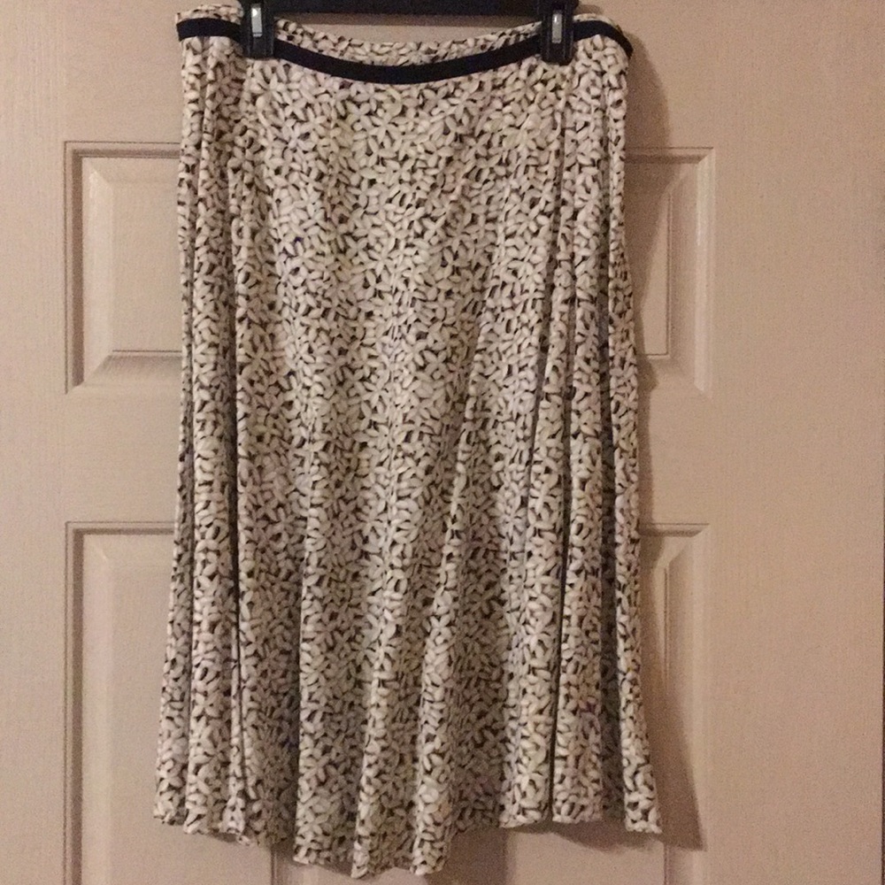Christopher and Banks skirt